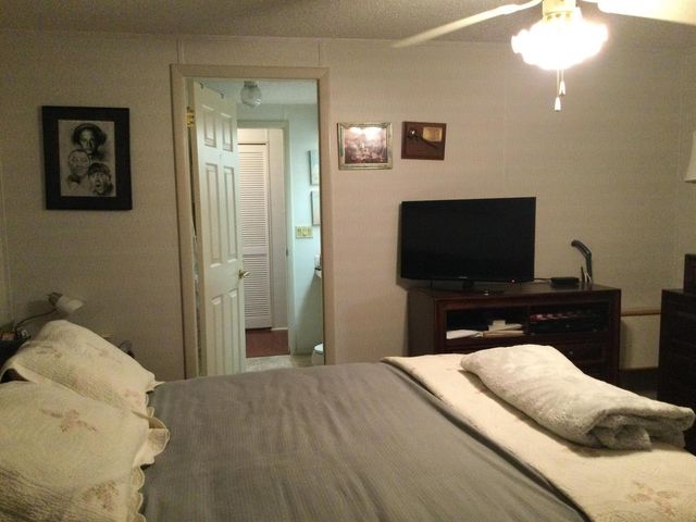12 S Granada Lane, Port St. Lucie, FL 34952
