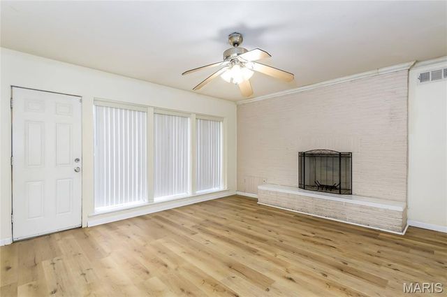 8201 Braddock Drive, University City, MO 63132
