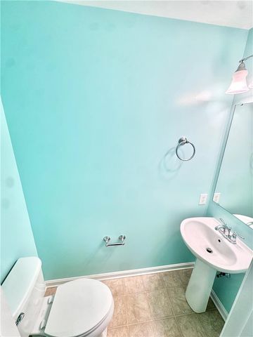 8704 Mayfair Court, Upper Macungie Twp, PA 18031