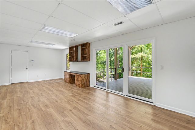 6 White Cap Court, Salem, SC 29676