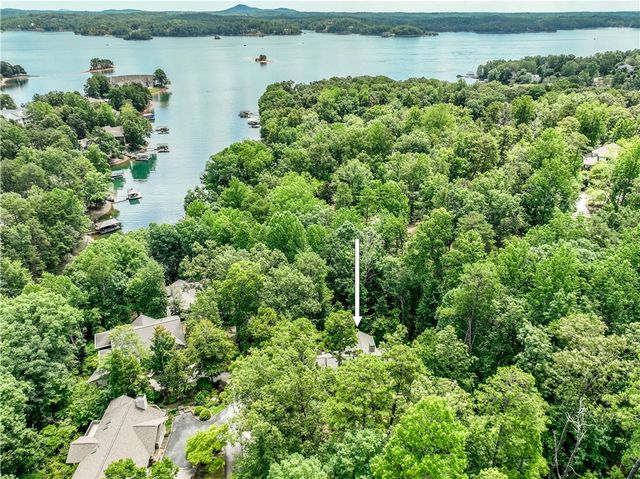 6 White Cap Court, Salem, SC 29676