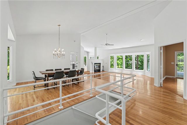 6 White Cap Court, Salem, SC 29676