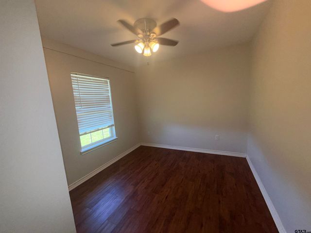 230 County Road 4216, Jacksonville, TX 75766