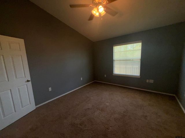 230 County Road 4216, Jacksonville, TX 75766