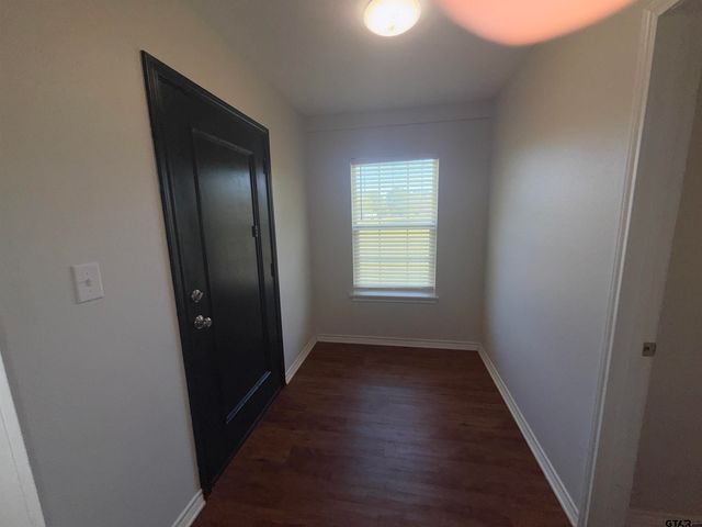 230 County Road 4216, Jacksonville, TX 75766