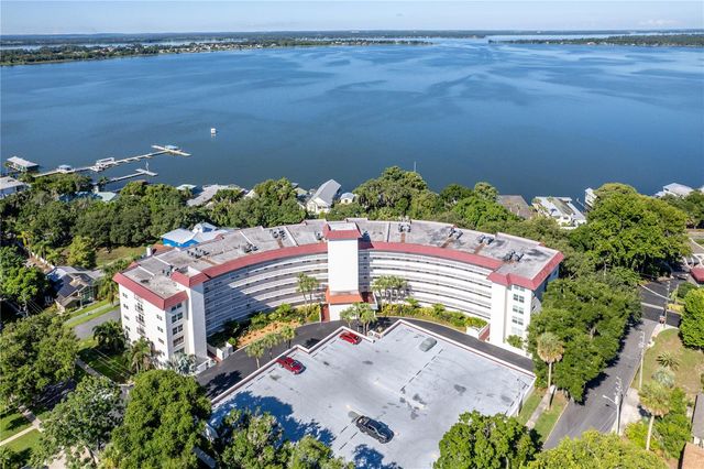 601 MCDONALD STREET 105, Mount Dora, FL 32757