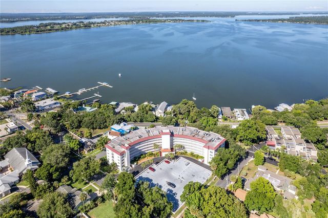 601 MCDONALD STREET 105, Mount Dora, FL 32757