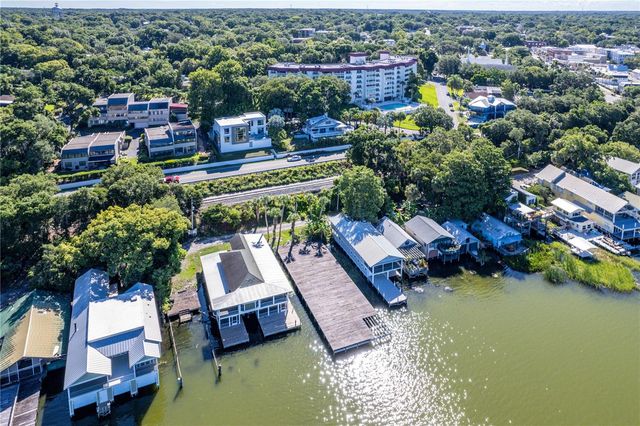 601 MCDONALD STREET 105, Mount Dora, FL 32757