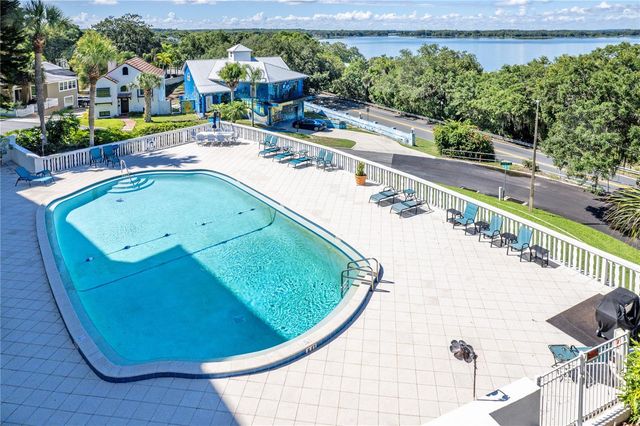 601 MCDONALD STREET 105, Mount Dora, FL 32757