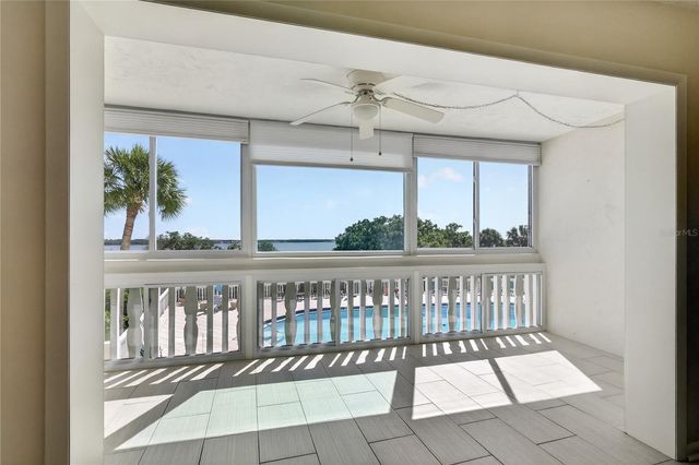 601 MCDONALD STREET 105, Mount Dora, FL 32757