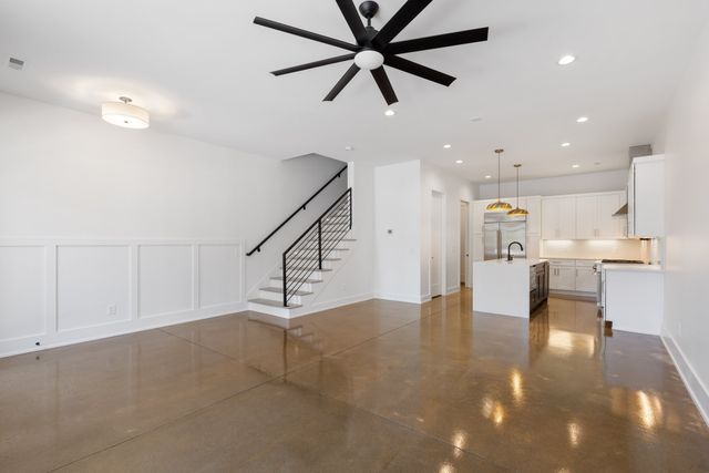 1207 6th Ave, N, Nashville, TN 37208