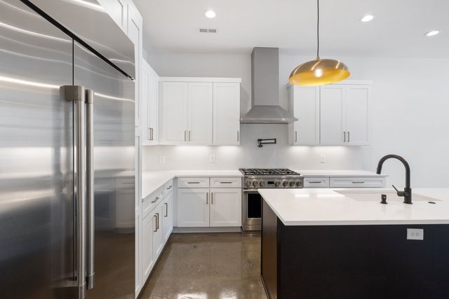 1207 6th Ave, N, Nashville, TN 37208