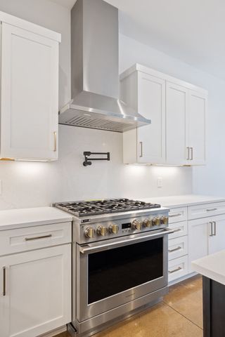 1207 6th Ave, N, Nashville, TN 37208