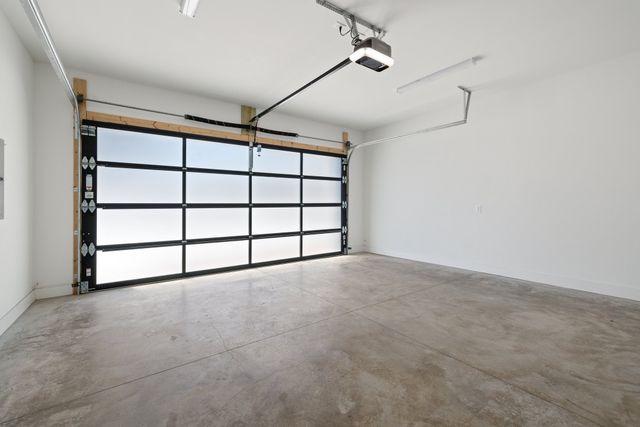 1207 6th Ave, N, Nashville, TN 37208