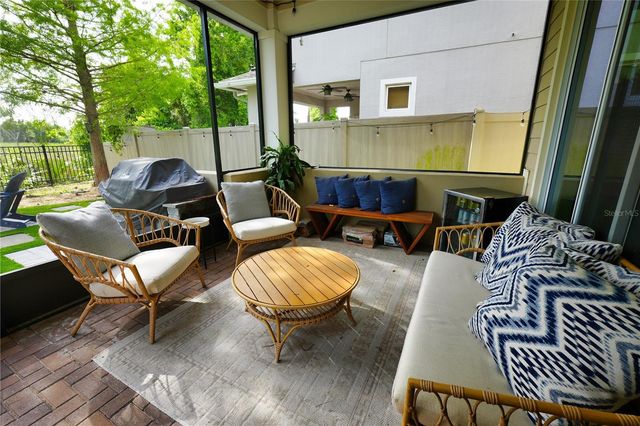 594 WINDY PINE WAY, Oviedo, FL 32765