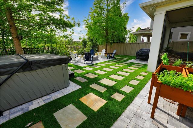 594 WINDY PINE WAY, Oviedo, FL 32765