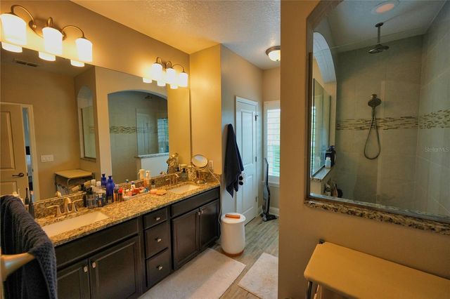 594 WINDY PINE WAY, Oviedo, FL 32765