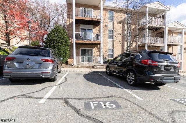 241 Vista Dr 241, Hanover Twp., NJ 07927