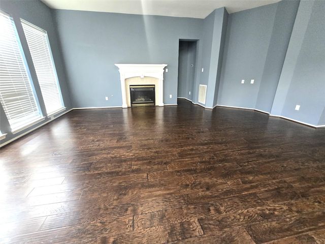 15523 Clear Valley Drive, Houston, TX 77095