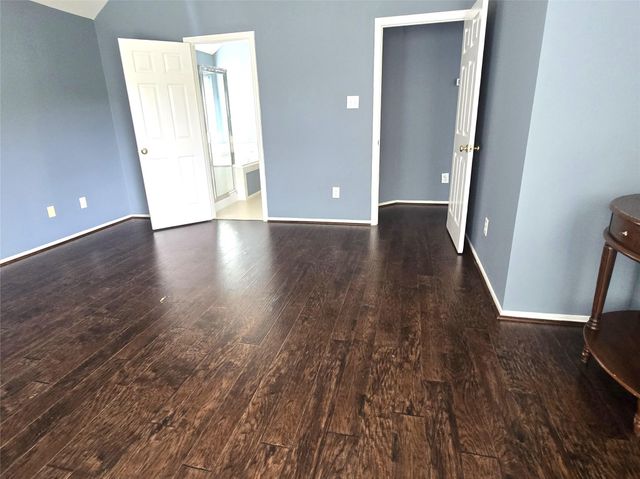 15523 Clear Valley Drive, Houston, TX 77095