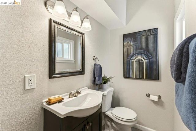 116 S 19th Street, Richmond, CA 94804