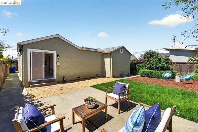 116 S 19th Street, Richmond, CA 94804