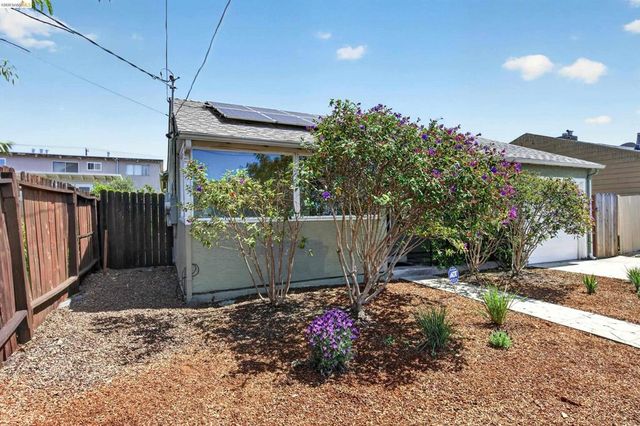 116 S 19th Street, Richmond, CA 94804