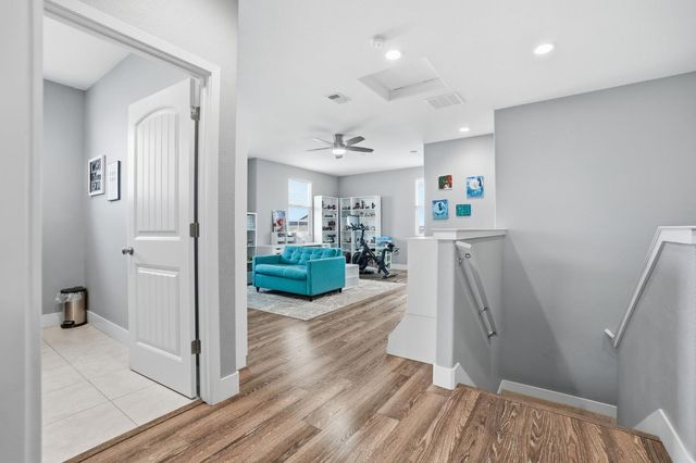 1652 Cady Ln, Ripon, CA 95366