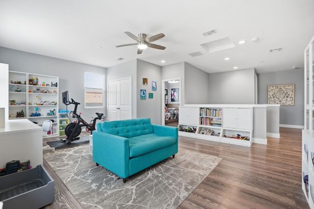 1652 Cady Ln, Ripon, CA 95366