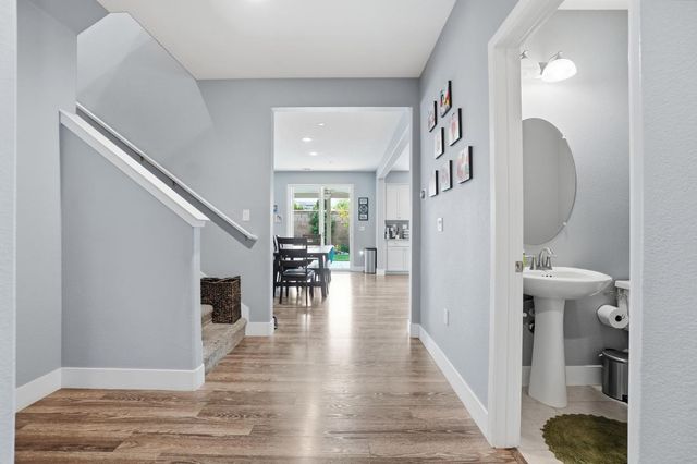 1652 Cady Ln, Ripon, CA 95366