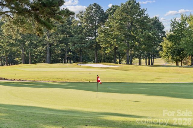 339 Alameda Way, Matthews, NC 28104