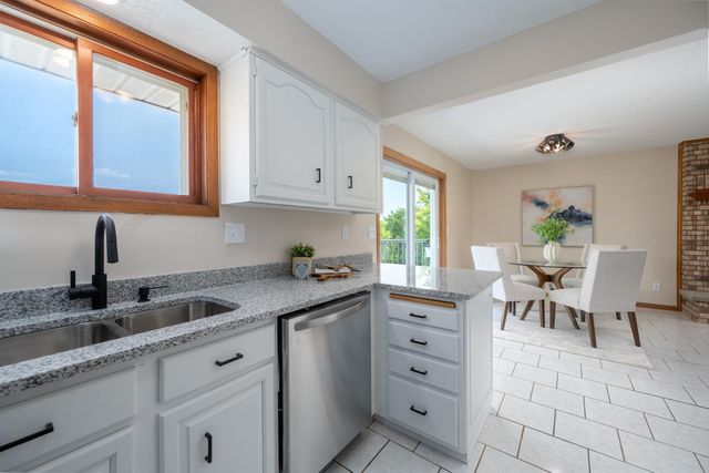 978 70th Avenue, Roberts, WI 54023