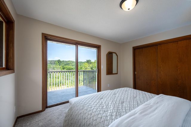 978 70th Avenue, Roberts, WI 54023