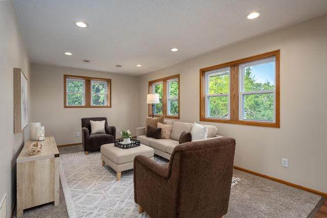 978 70th Avenue, Roberts, WI 54023