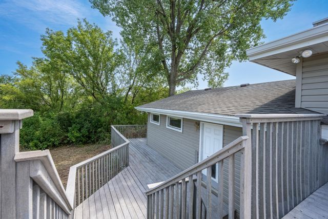 978 70th Avenue, Roberts, WI 54023