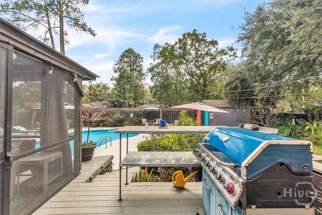 Image 30 of property listing at 223 E 64th Street, Savannah, GA 31405