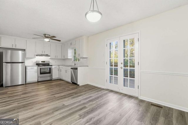 818 Manning Way SW, Marietta, GA 30064