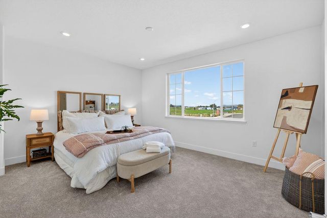 9975 Common Yarrow Way, Sacramento, CA 95829