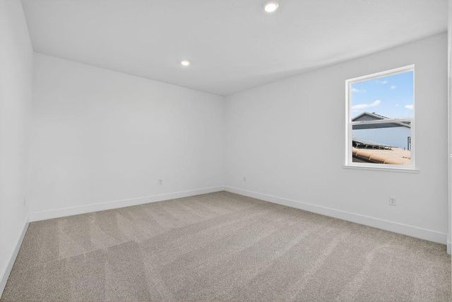 9975 Common Yarrow Way, Sacramento, CA 95829