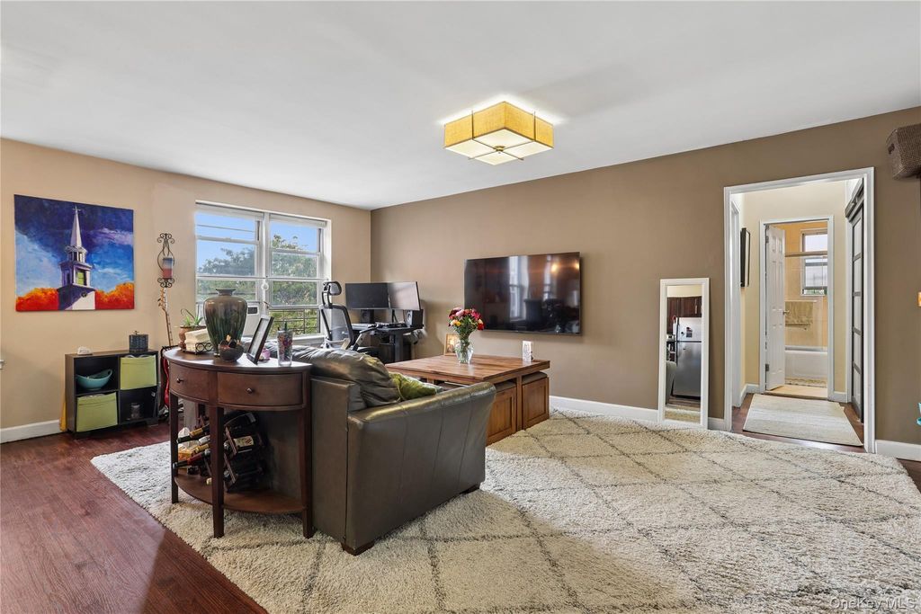 65-45 Yellowstone Boulevard 6G, Forest Hills, NY 11375 — photo 3