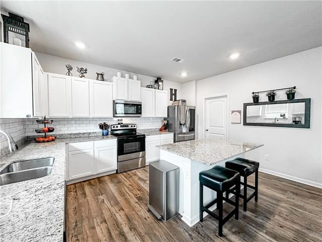 11 Grand Hickory Way, Dawsonville, GA 30534