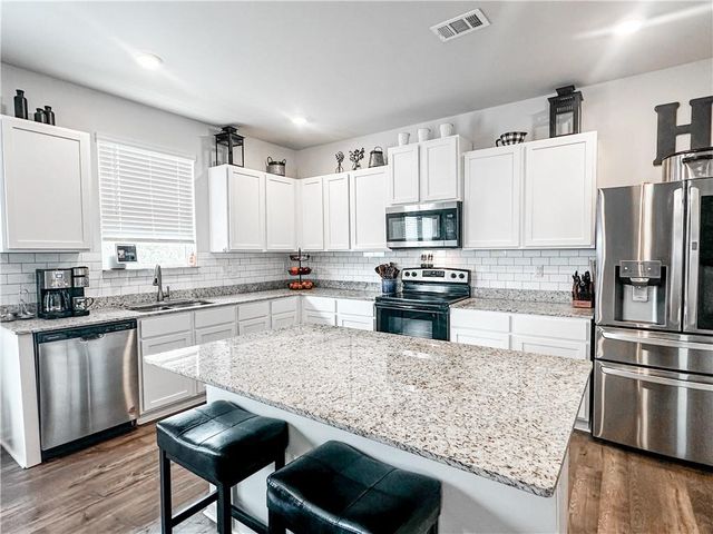 11 Grand Hickory Way, Dawsonville, GA 30534