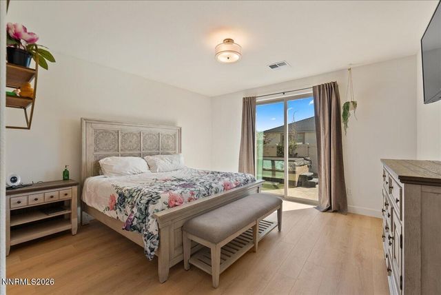 11174 Freedom Range Lane, Reno, NV 89521