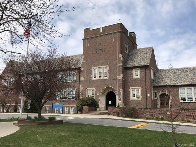 921 Jefferson Avenue, Mamaroneck, NY 10543