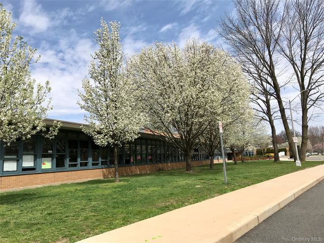 921 Jefferson Avenue, Mamaroneck, NY 10543