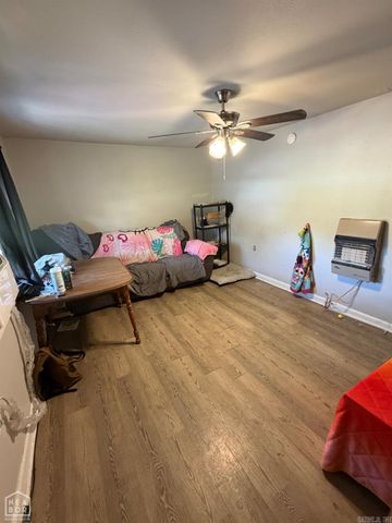 300 B E Matthews Street, Brookland, AR 72417