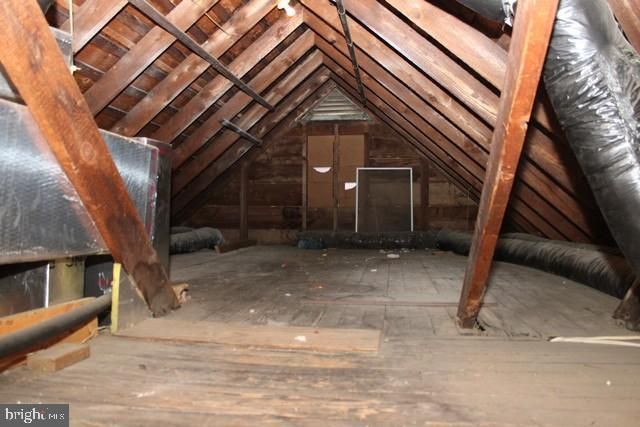 621 E WASHINGTON STREET, Chambersburg, PA 17201