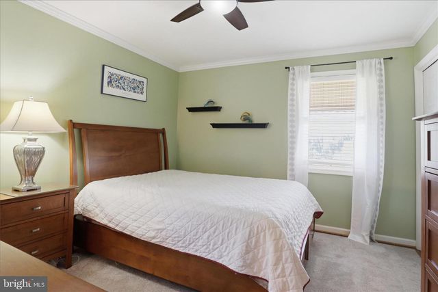 7608 HAMLET ST, Springfield, VA 22151