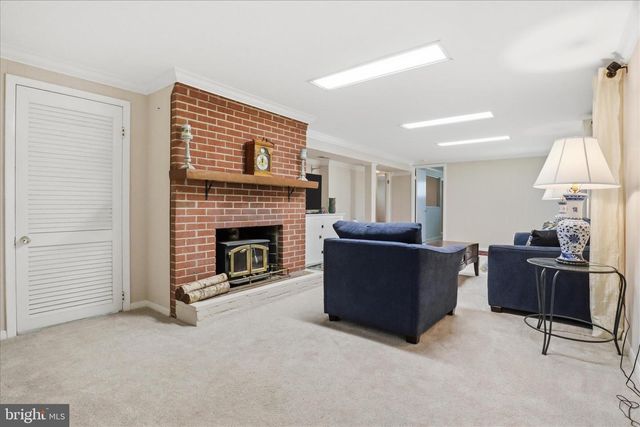 7608 HAMLET ST, Springfield, VA 22151