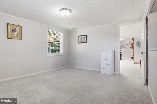 7608 HAMLET ST, Springfield, VA 22151